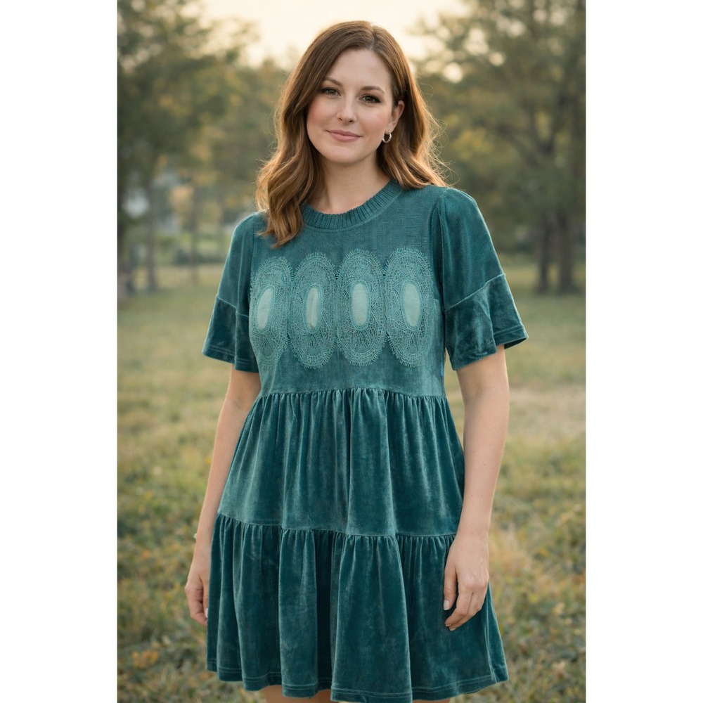 Fate Teal Mini Dress Velvet Knit Lace Applique‎ Tiered Short Sleeve Small NWT